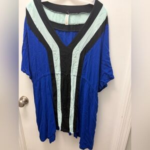 Cacique Vibrant Blue and Black Coverup with Mint Accents